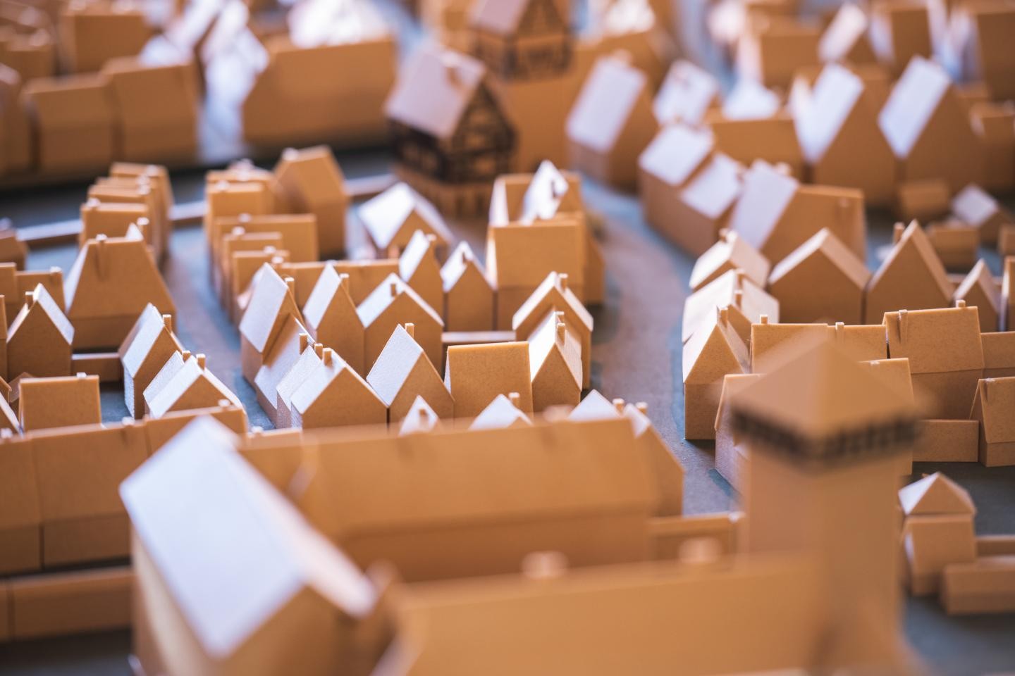 Freunde und Förderer Blick auf das neue Stadtmodell