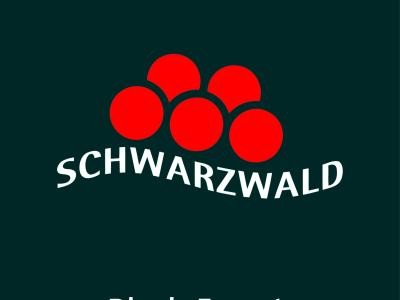 Roter Schwarzwald-Bollenhut auf dunkelblauem Hintergrund, darunter weißer Schriftzug Schwarzwald herz, erfrischend, echt